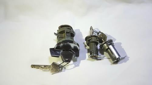 70-71 A,B Body Ignition & Door Locks Set with Keys (FREE SHIPPING)